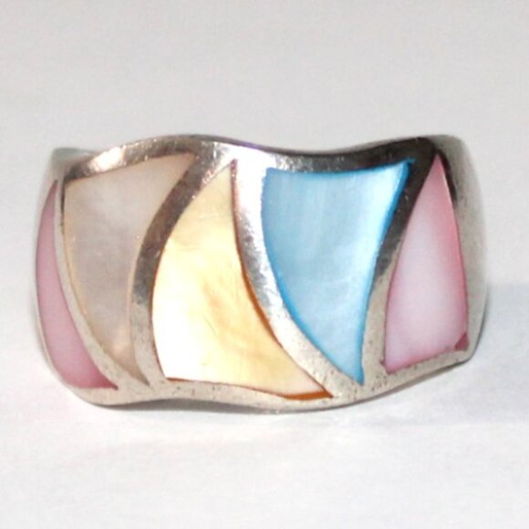 Sterling Silver Dyed Mother of Pearl Band Ring - Picture 1 of 7